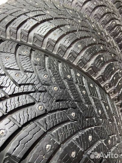 Pirelli Ice Zero 2 215/65 R17 103T