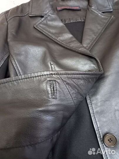 Женская кожаная куртка trussardi jeans