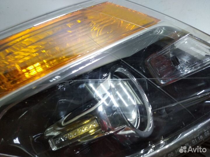 Фары головного света для Ford Explorer 5