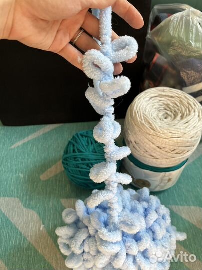 Пряжа для вязания хлопковая и плюшевая