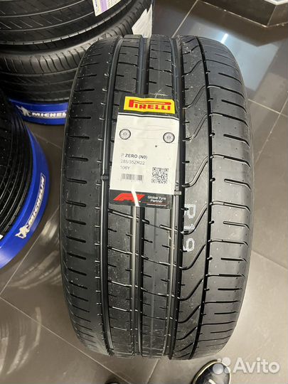 Pirelli P Zero 285/35 R22 и 315/30 R22