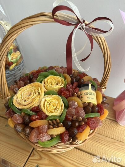 Букет из сухофруктов/ корзинка с медом