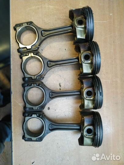 Поршень шатун G4KJ оригинал