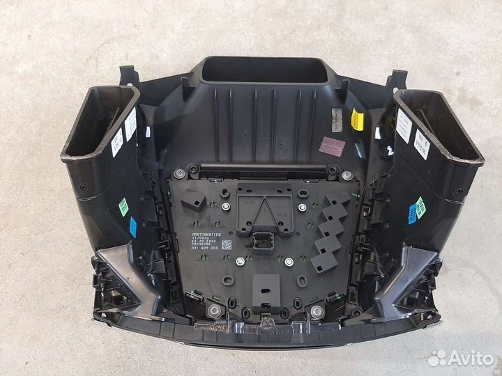 Консоль управления магнитолы Ford Focus 3