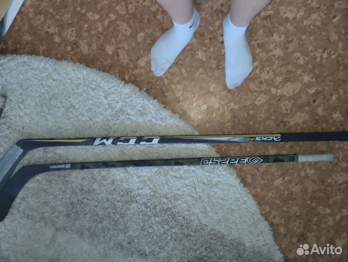 Хоккейные клюшки