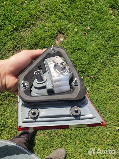 Фонарь задний левый vesta