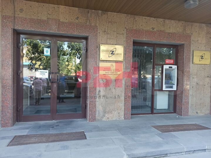 Офисы с парковкой, есть лифт 100 кв.м