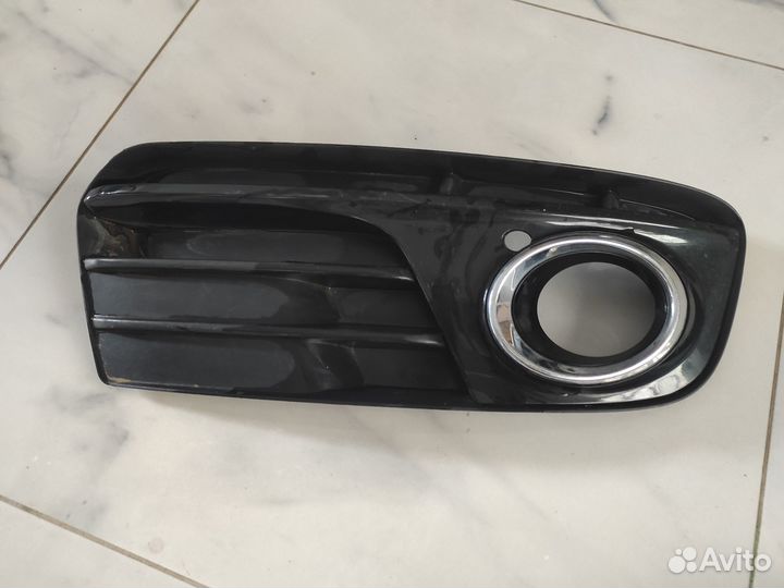 Облицовка птф правая на Audi Q5