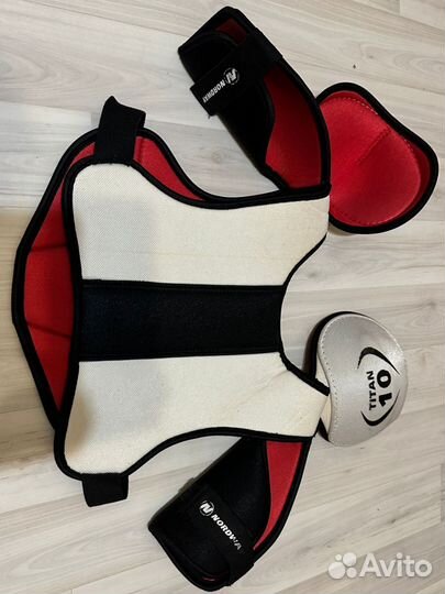 Нагрудник хоккейный