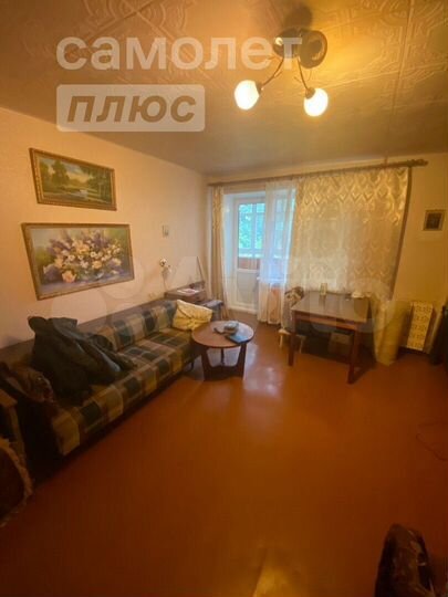 2-к. квартира, 53 м², 1/9 эт.