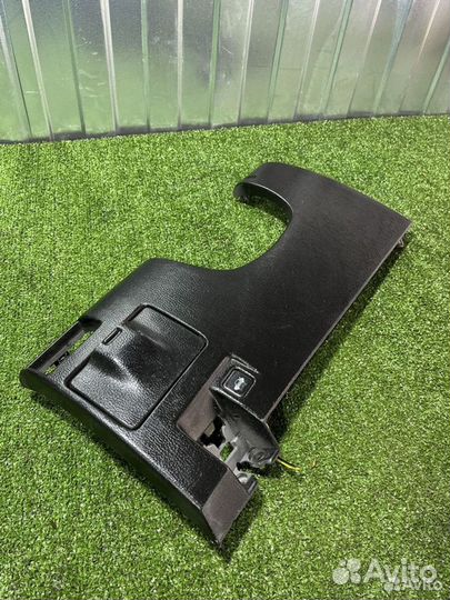 Накладка торпеды подрулевая Mazda 6 GG