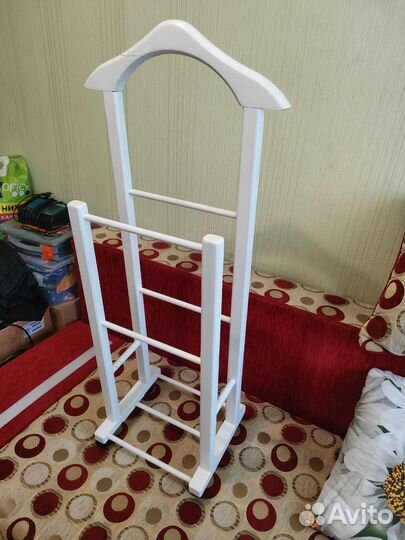 Вешалка для одежды напольная