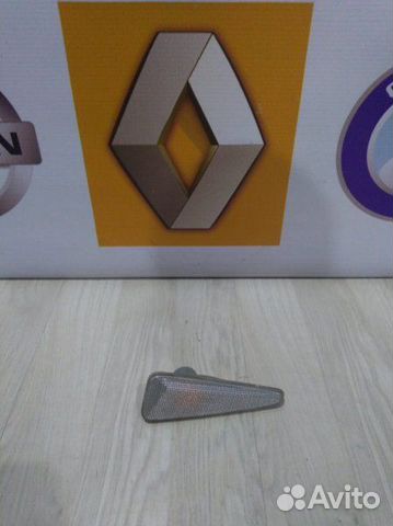 Повторитель поворотника в Крыло в Зеркало Renault