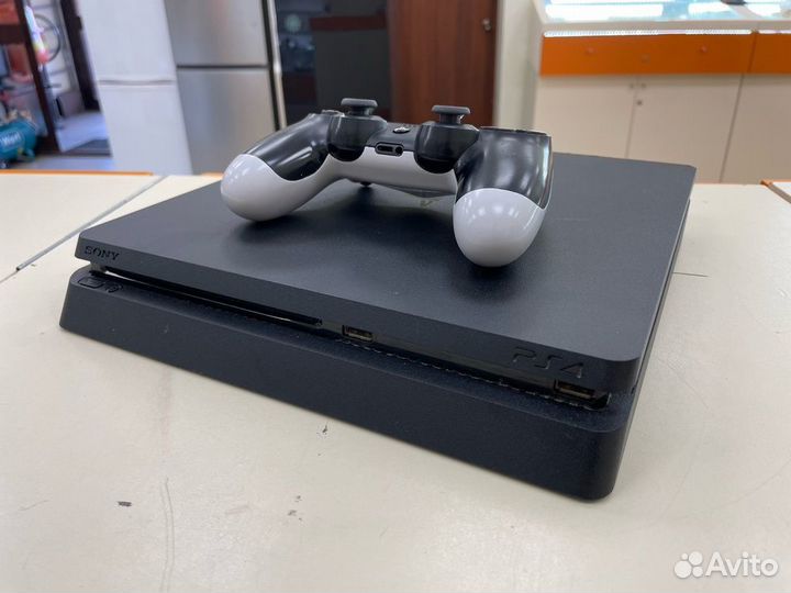 Игровая приставка PlayStation 4 Slim 500GB (Бв)