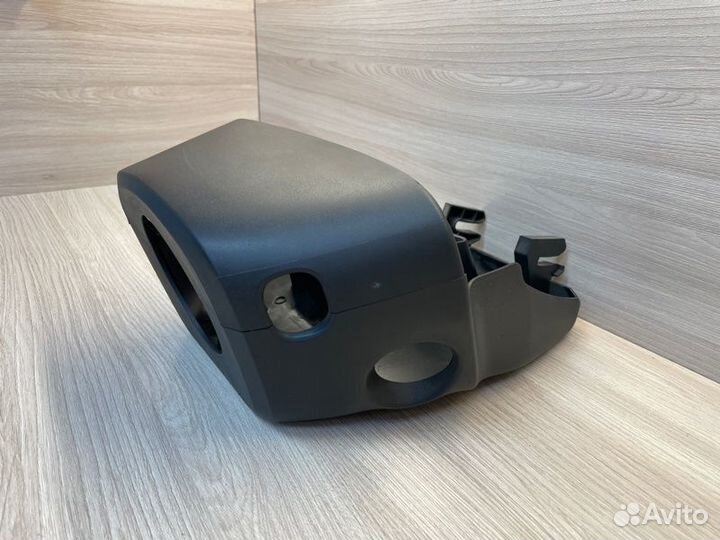 Подрулевой кожух LADA X-Ray