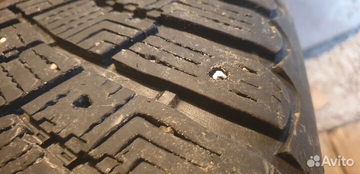 Goodyear Ultragrip Ice Arctic 205/55 R17 98T