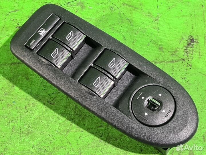 Блок управления стеклоподъемниками Ford Kuga 1