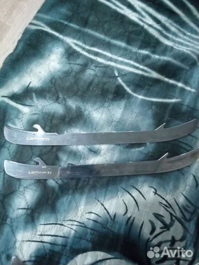 Лезвия для хоккейных коньков