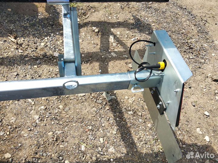 Прицеп легковой для гидроцикла лодки 3,8м