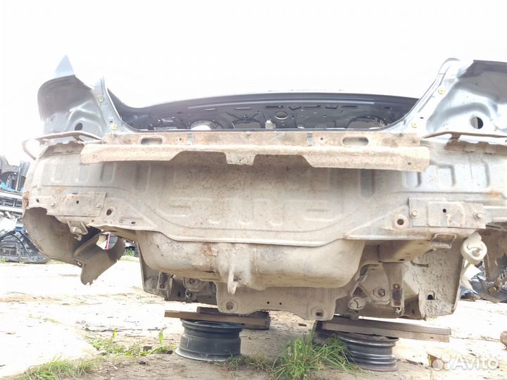 Панель задняя Mitsubishi Lancer 9