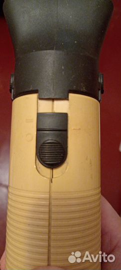 Фен Manuela HFG2 700W бу