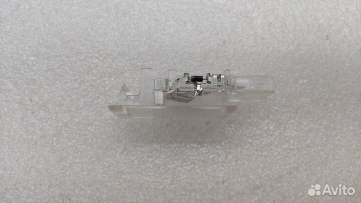 Плафон салонный Volkswagen Polo мк5 cwva 2018