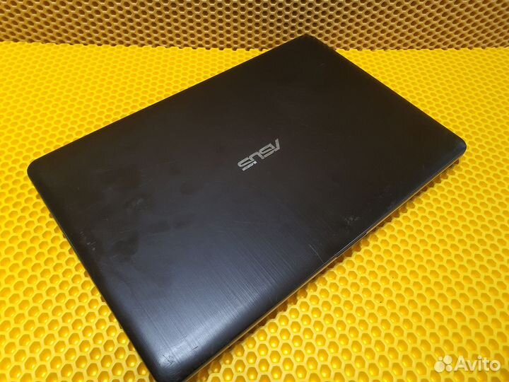 Ноутбук asus X540Y
