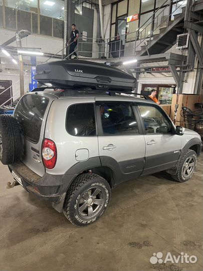 Багажник на крышу niva travel