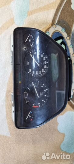 Панель приборов BMW 5 e34
