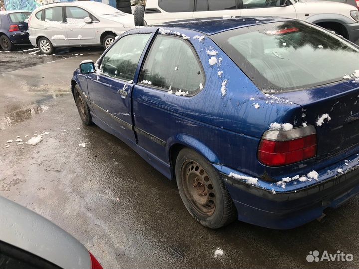 Разбор на запчасти BMW 3 E36