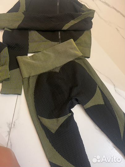 Костюм для фитнеса