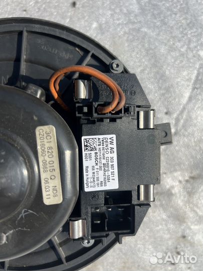 Моторчик печки volkswagen Golf Plus