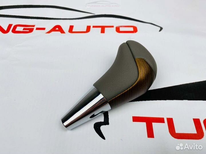 Ручка АКПП Toyota Land Cruiser 200 стиль 16г N4012