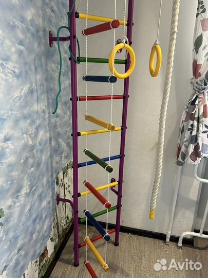 Шведская стенка с турником