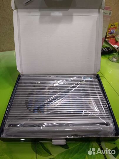 Охлаждающая подставка для ноутбука 15.6 rivacase