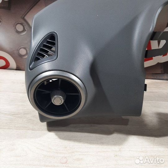 Накладка на торпедо левая Chevrolet Aveo T300 2012