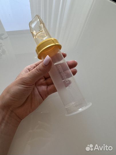 Мягкая ложечка для кормления Medela SoftCup