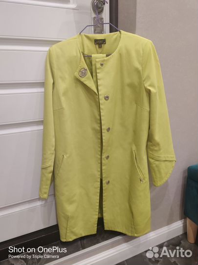 Плащ женский летний 46