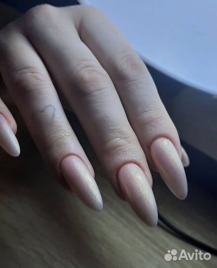 Наращивание ногтей