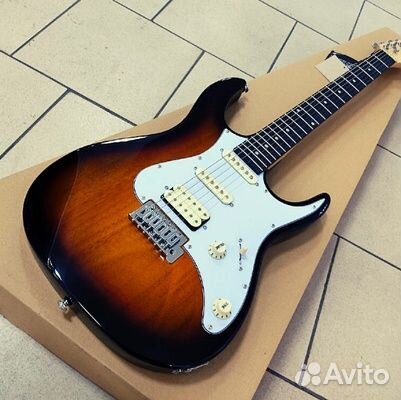 Электрогитара Clevan + аксессуары