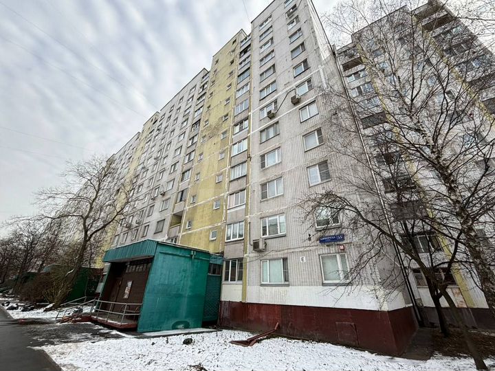 Квартира-студия, 17,6 м², 1/12 эт.