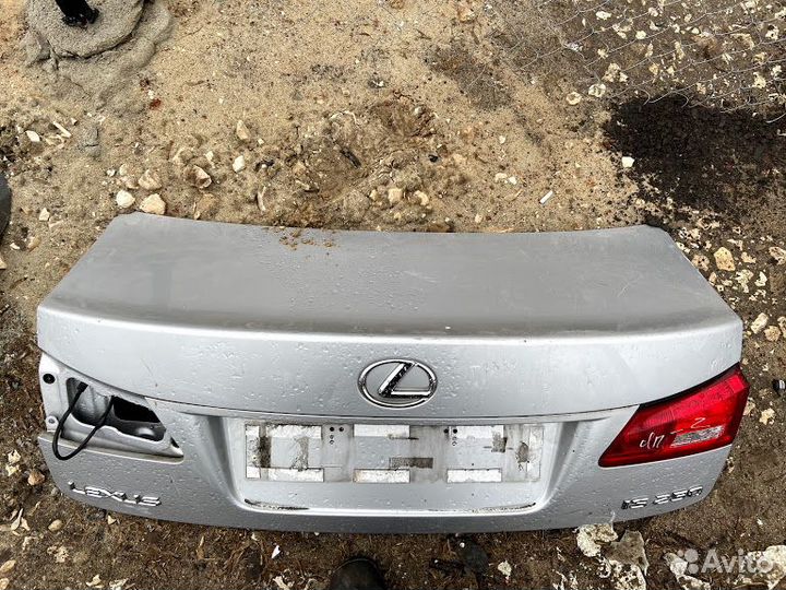 Крышка багажника Lexus Is250