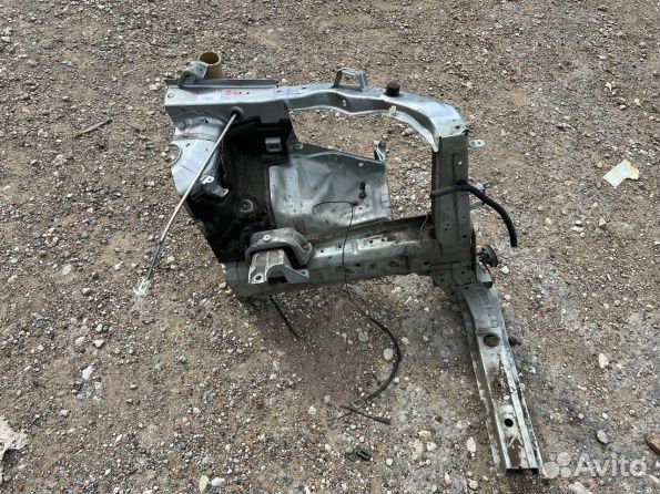 Четверть Mitsubishi Outlander 3 передняя левая