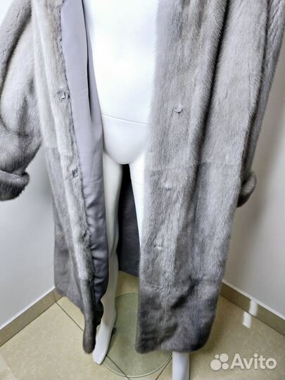 Шуба норковая 48'50 длина 120 см