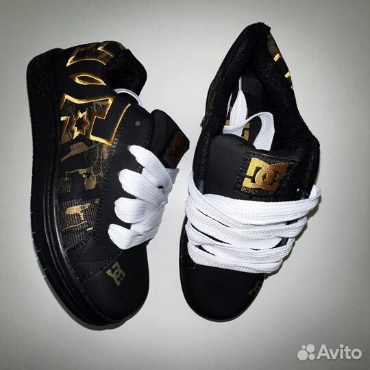 Dc shoes osiris globe circa adio dvs дутыши