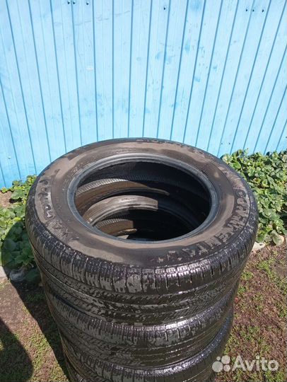 Continental ContiIceContact 4x4 215/65 R16