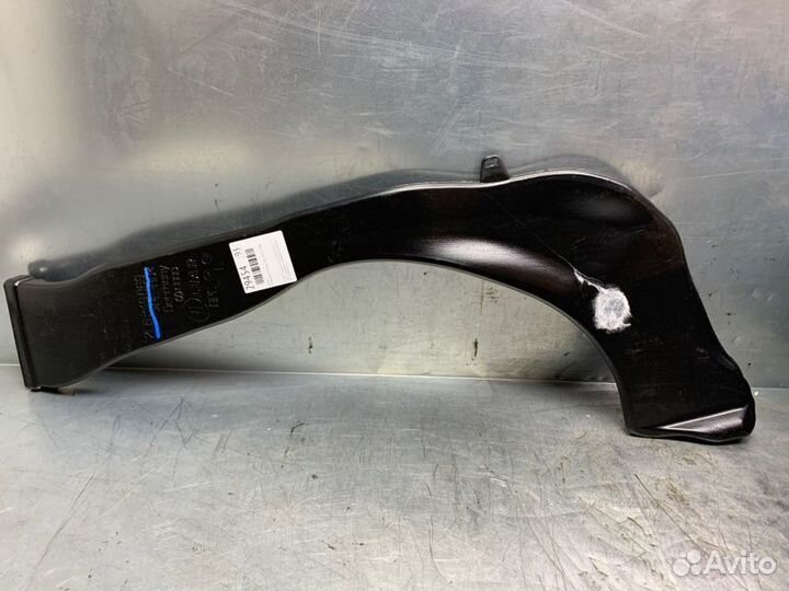 Воздуховод Volkswagen Touareg 2002-2010