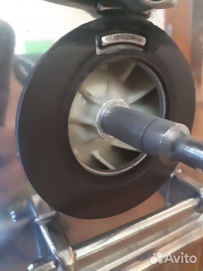 Пылесос Кирби Центрия G10E