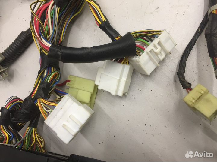 Электропроводка под капотная (SsangYong Actyon)