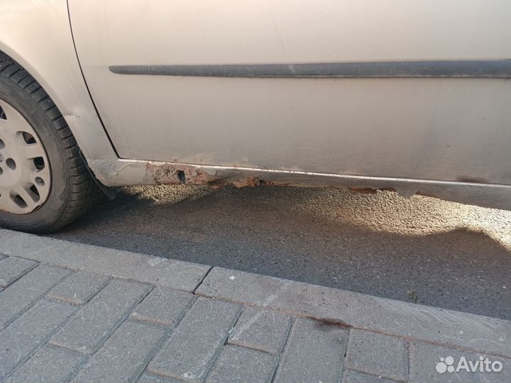 FIAT Punto 1.2 МТ, 2000, битый, 230 000 км